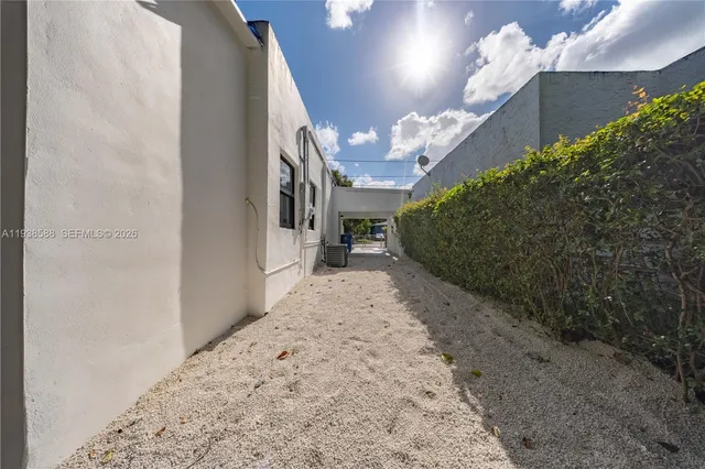 $3,400 | 807 Northwest 51st Street, Miami, FL 33127