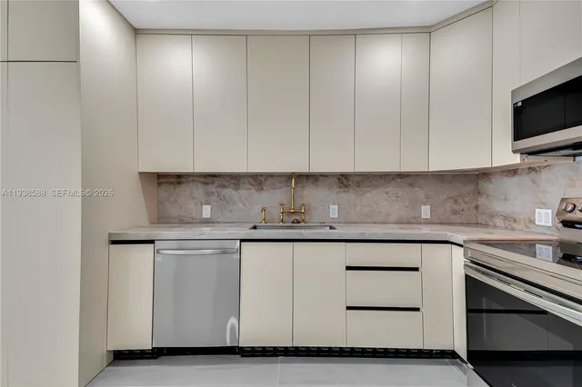 $3,400 | 807 Northwest 51st Street, Miami, FL 33127