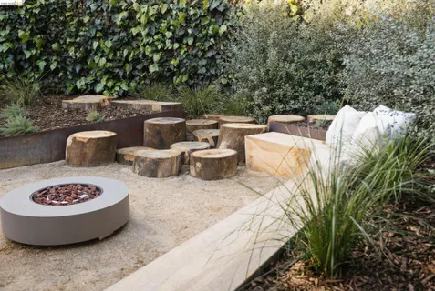 $699,000 | 3954 Magee Avenue, Oakland, CA 94619