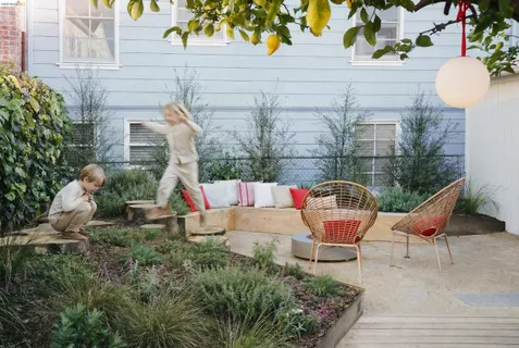 $699,000 | 3954 Magee Avenue, Oakland, CA 94619