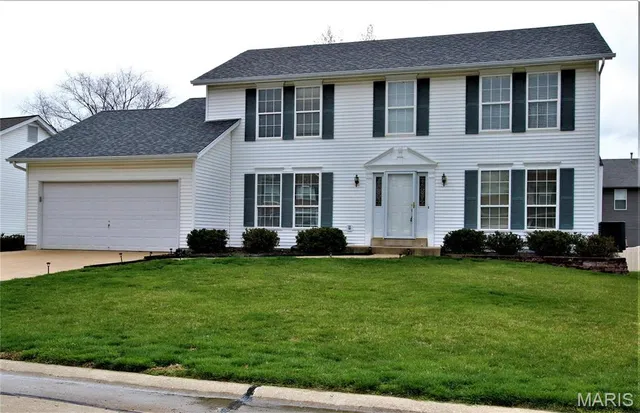 $2,450 | 360 Beckley Place, O'Fallon, MO 63304