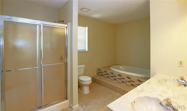 $2,450 | 360 Beckley Place, O'Fallon, MO 63304