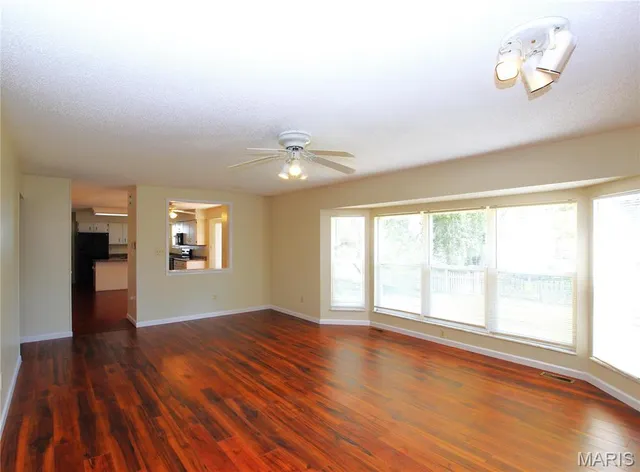 $2,450 | 360 Beckley Place, O'Fallon, MO 63304