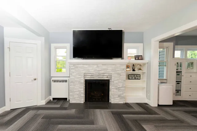 $589,000 | 1719 Post Avenue, Rockford, IL 61103