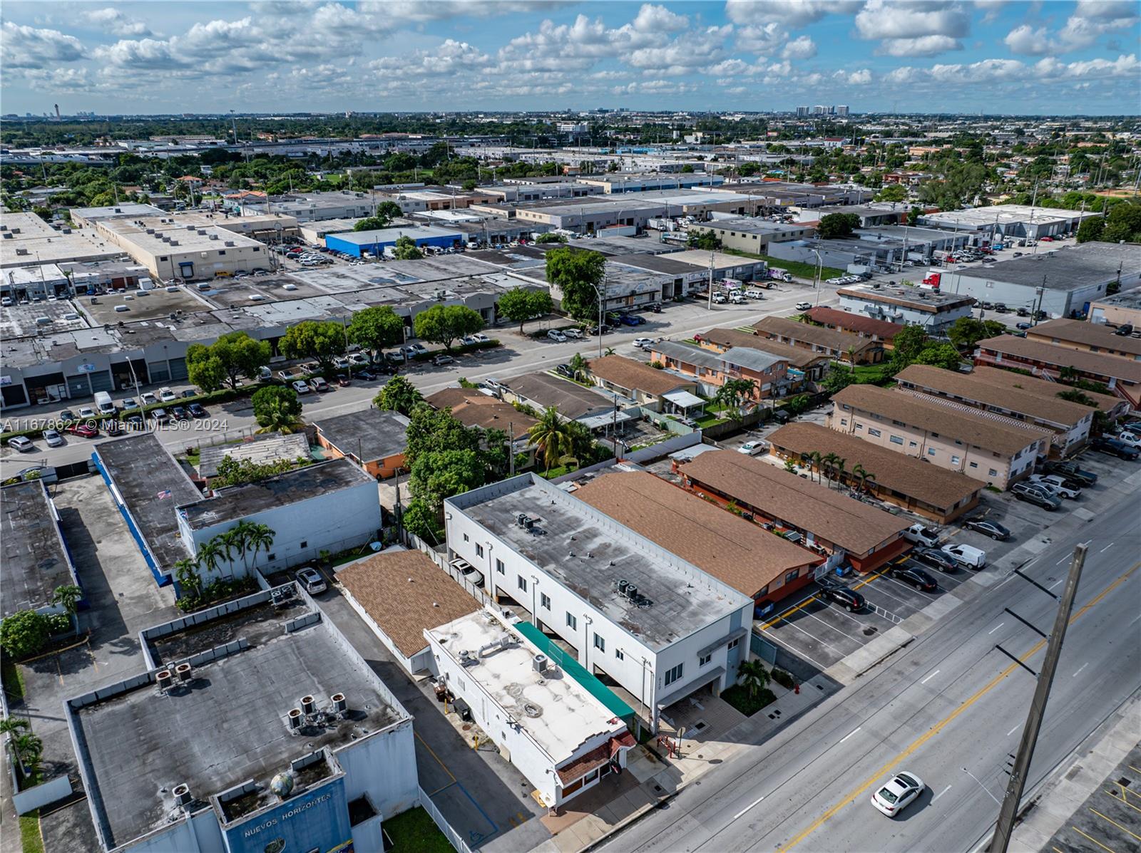 620 West 29th Street Hialeah, FL 33012 - Photo 14 of 26 an aerial view of a city