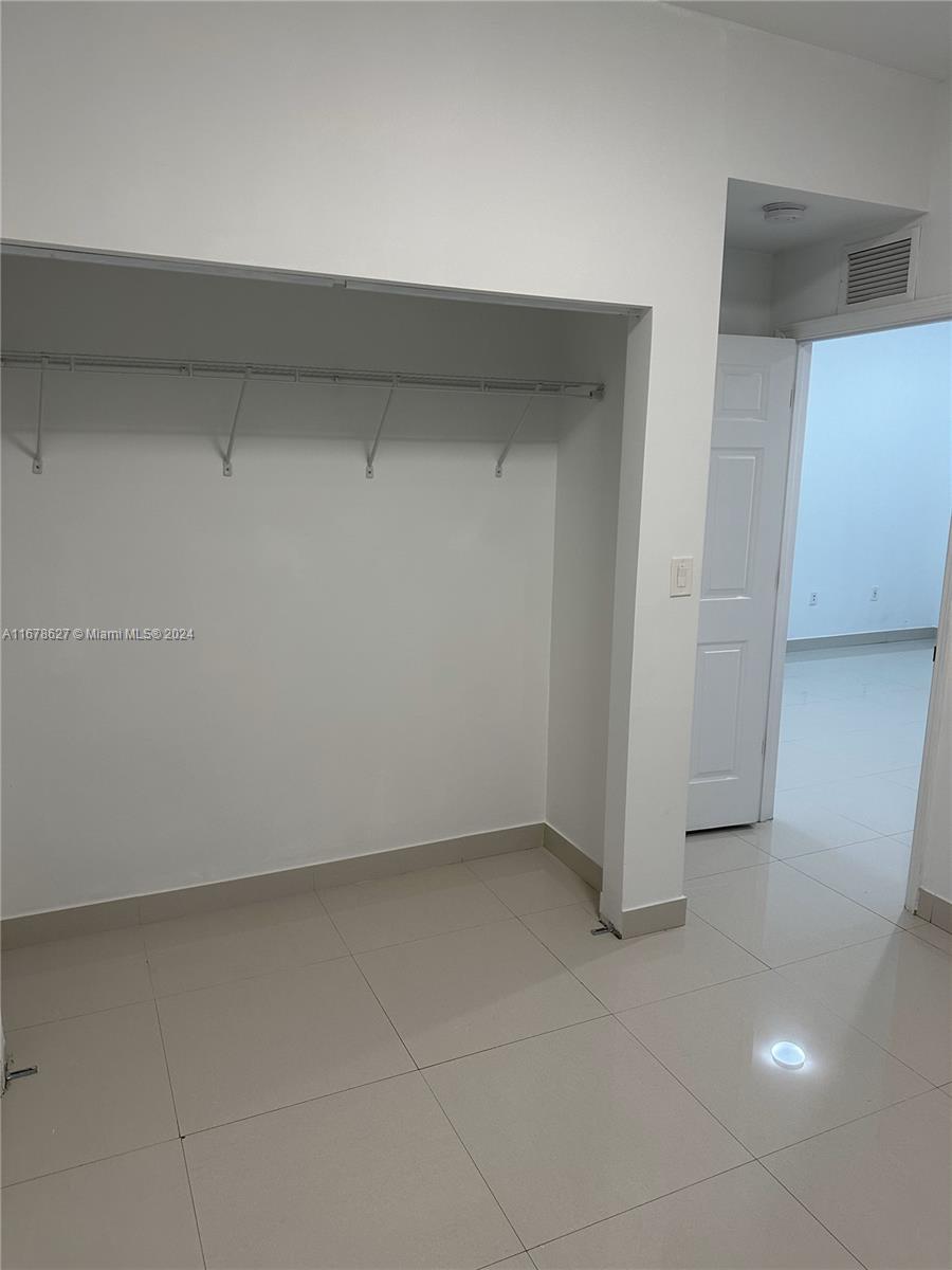 620 West 29th Street Hialeah, FL 33012 - Photo 22 of 26 a view of an empty room