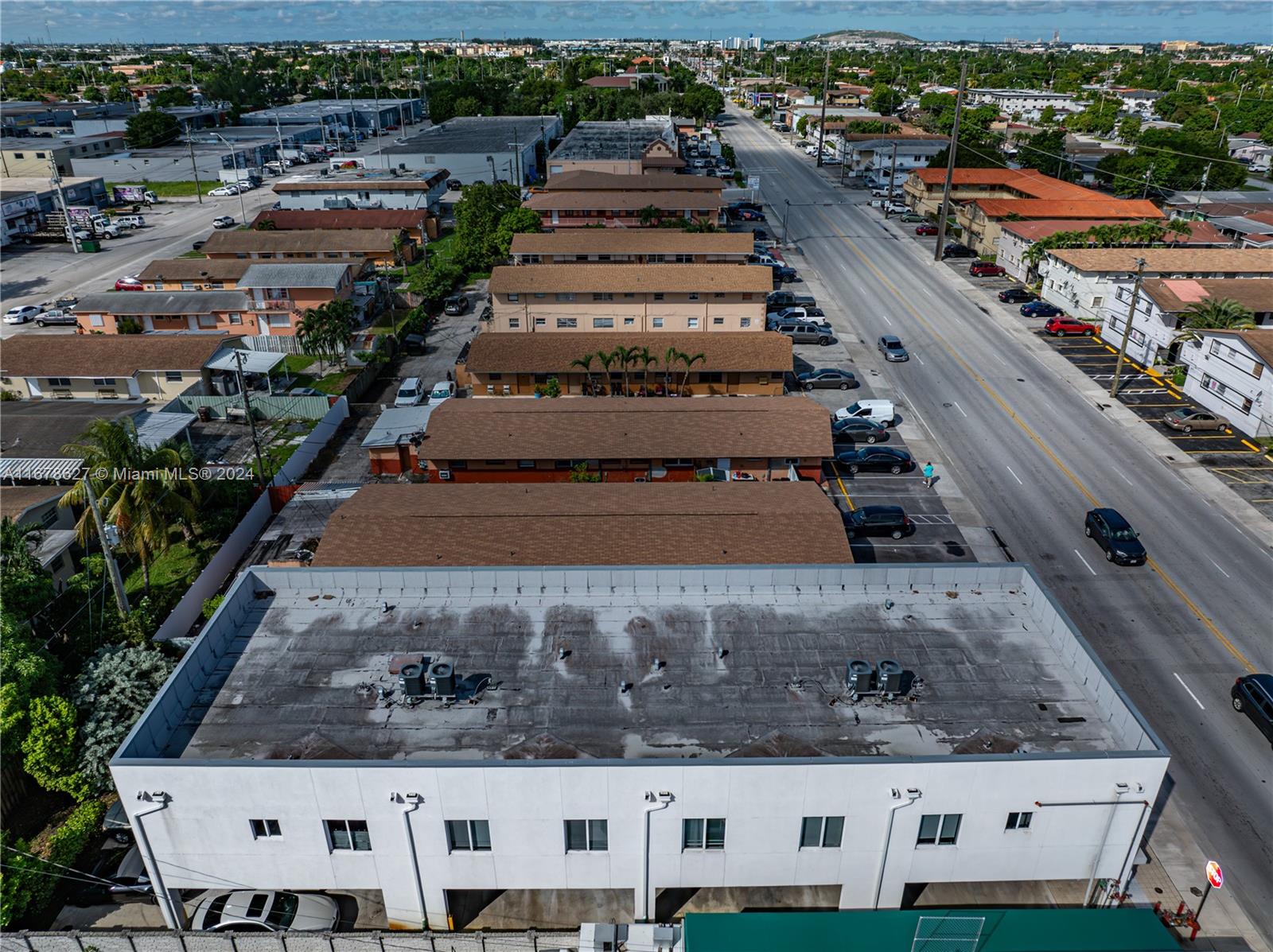 620 West 29th Street Hialeah, FL 33012 - Photo 7 of 26 an aerial view of a