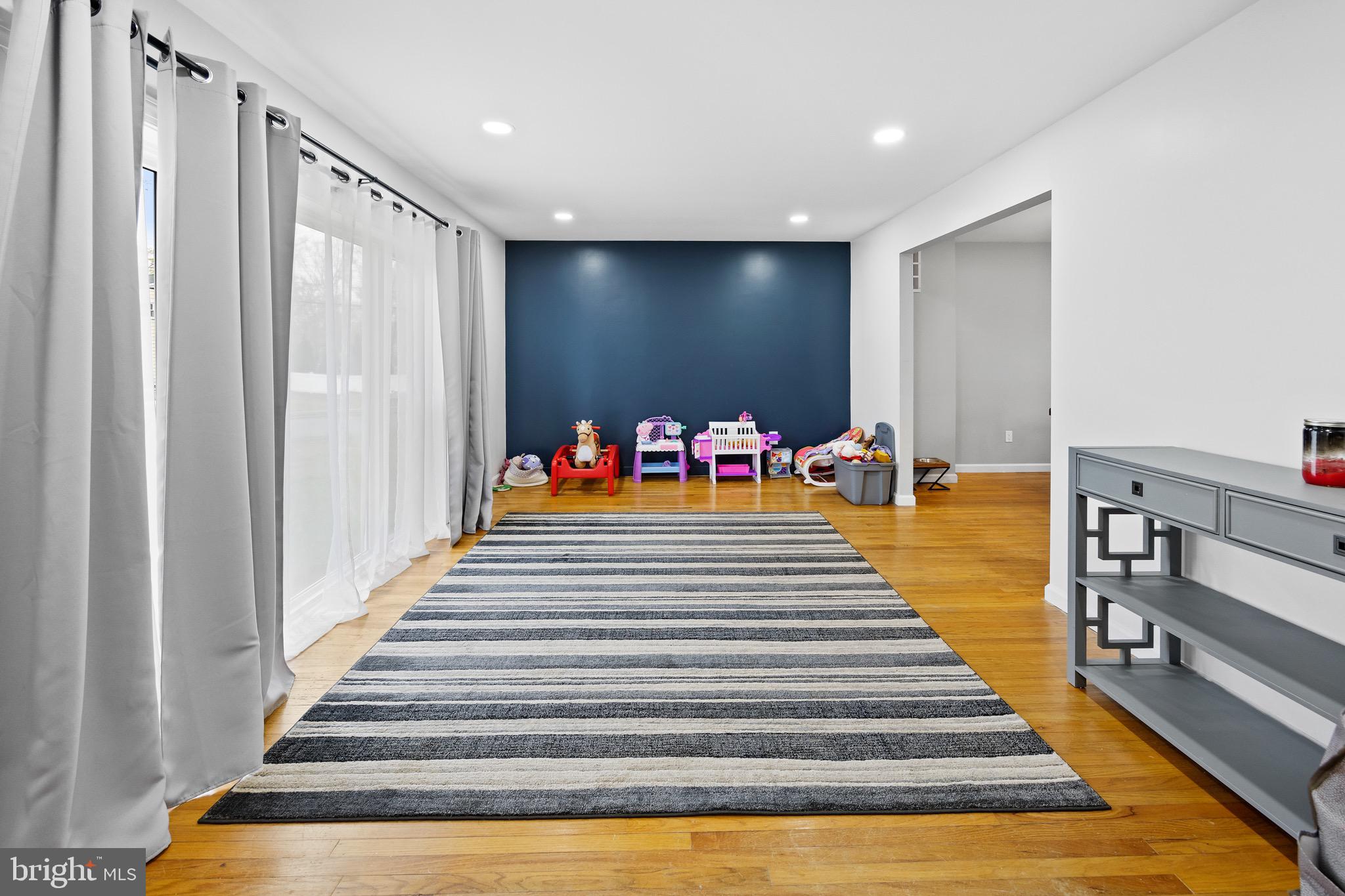 51 White Birch Road Turnersville, NJ 08012 - Photo 22 of 55