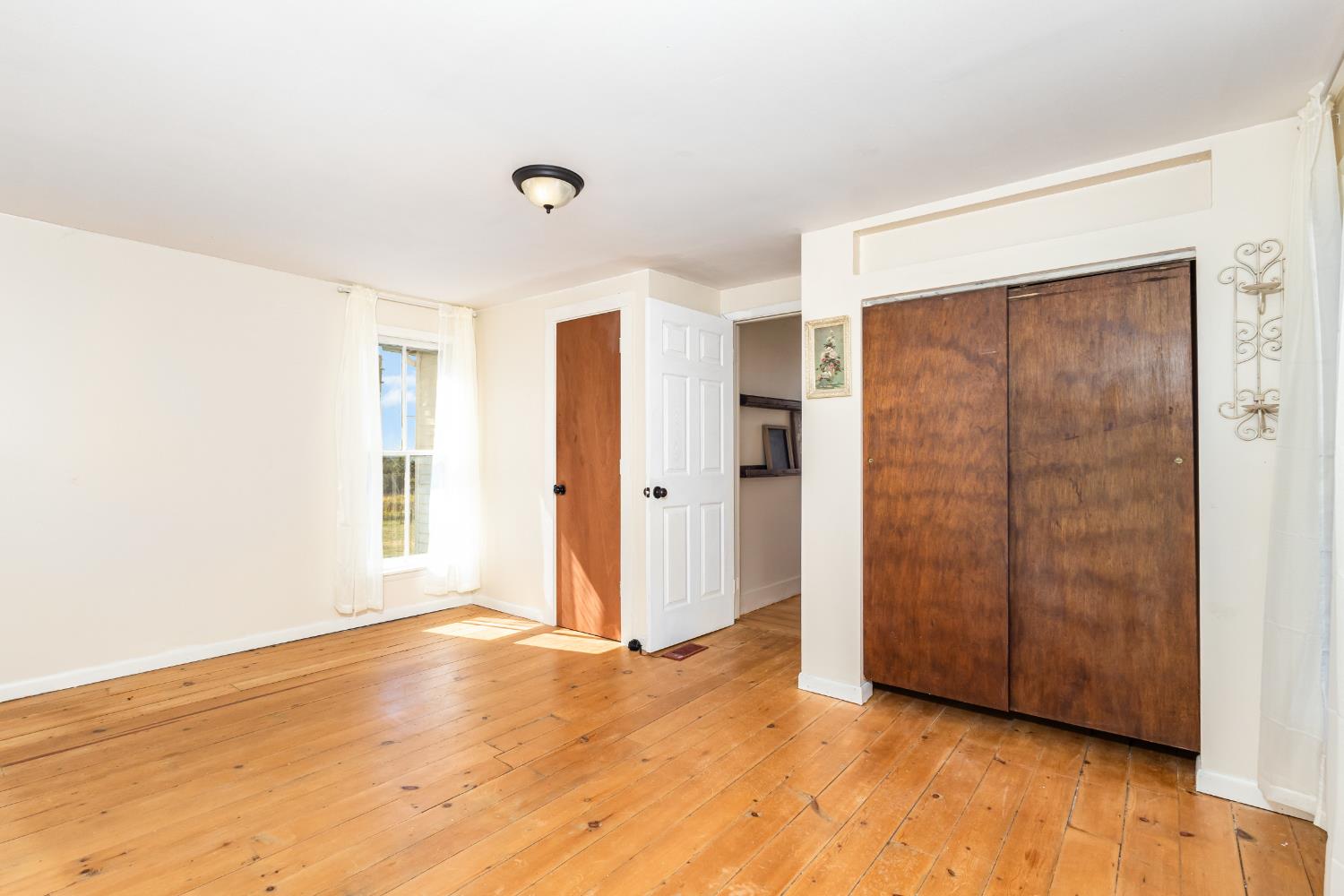 8046 Holland Road Brookville, IN 47012 - Photo 16 of 38