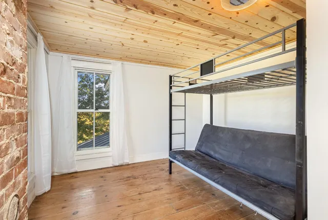 $280,000 | 8046 Holland Road, Brookville, IN 47012