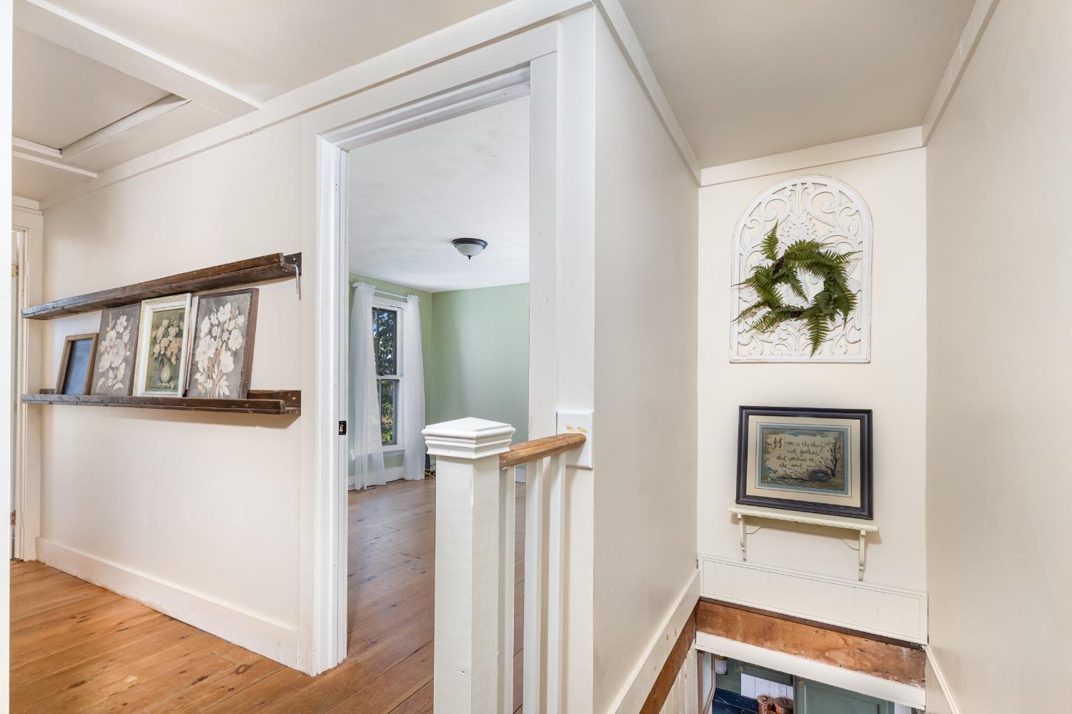 8046 Holland Road Brookville, IN 47012 - Photo 3 of 38