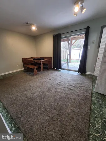 $2,635 | 783 General Wallace Court, Warrenton, VA 20186