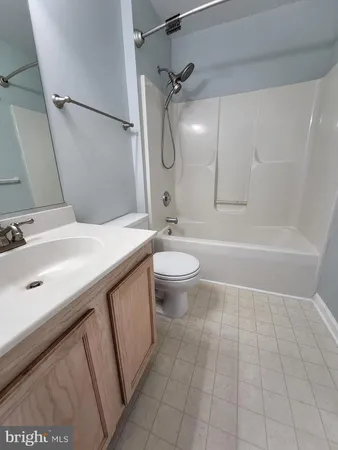 $2,635 | 783 General Wallace Court, Warrenton, VA 20186