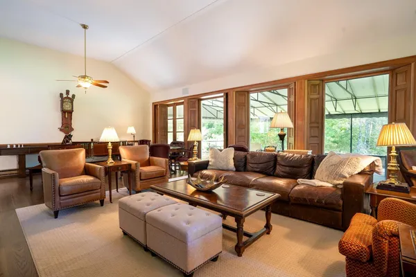 $1,650,000 | 207 Brooks Lane, Londonderry, VT 05148