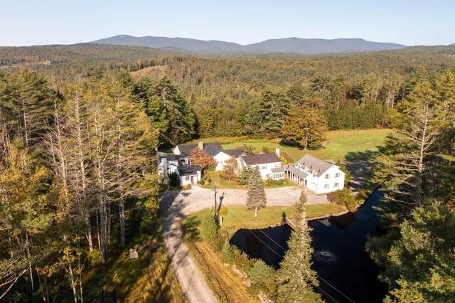 $1,800,000 | 207 Brooks Lane, Londonderry, VT 05148