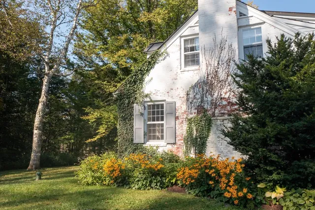 $1,800,000 | 207 Brooks Lane, Londonderry, VT 05148