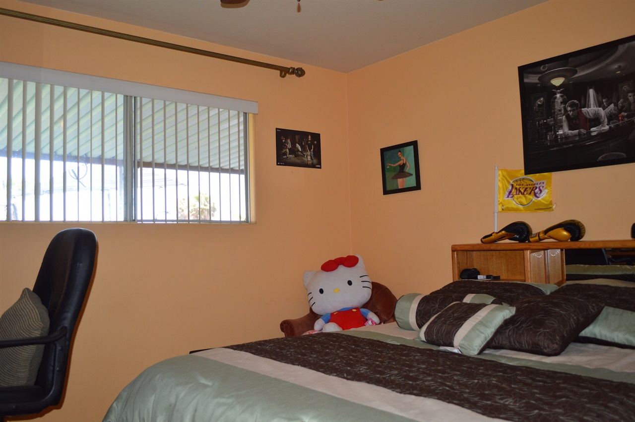 225 Hollenbeck Road San Marcos, CA 92069 - Photo 11 of 16 Gallery Image 11