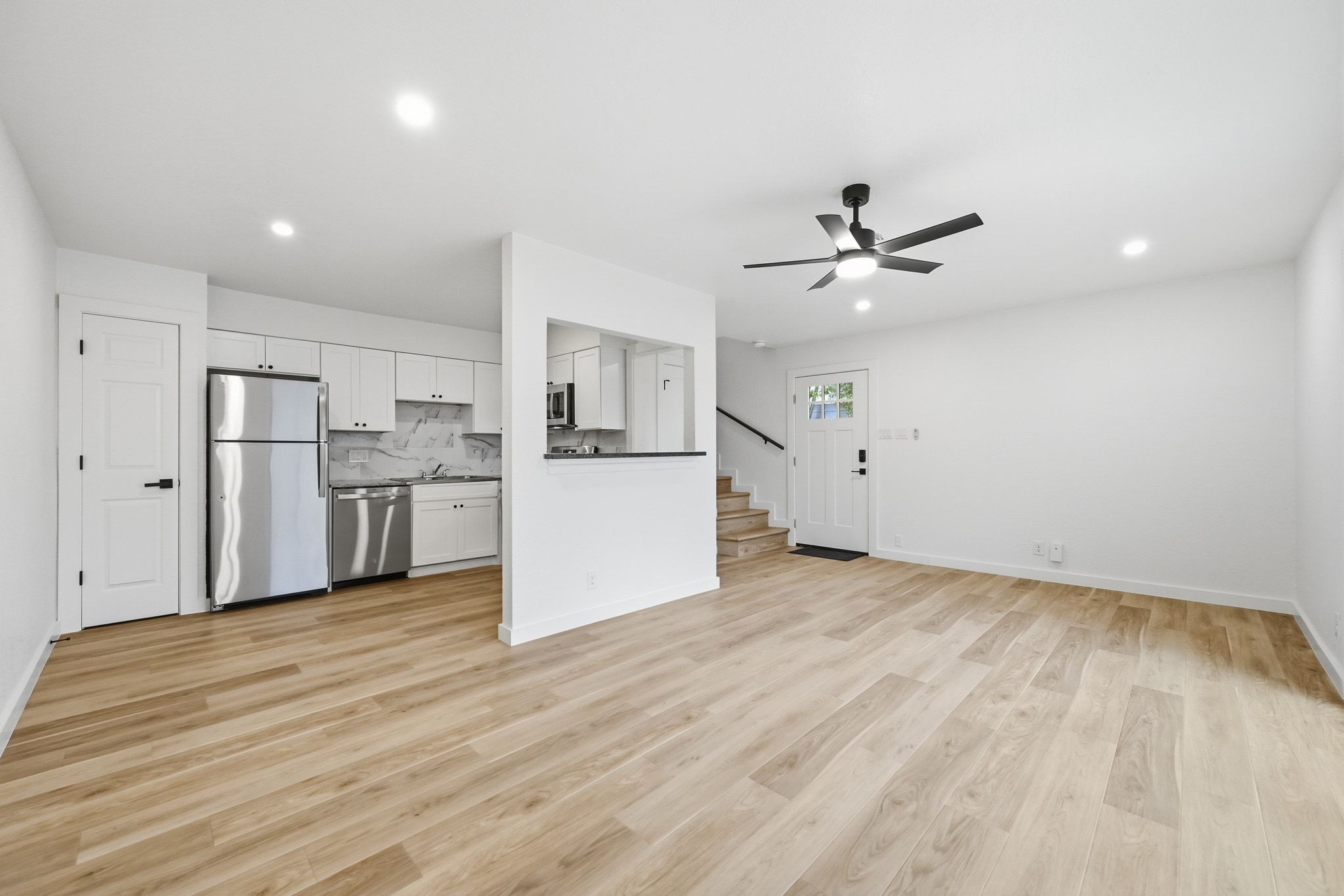 4908 West Gate Boulevard, Unit 101 Austin, TX 78745 - Photo 5 of 13