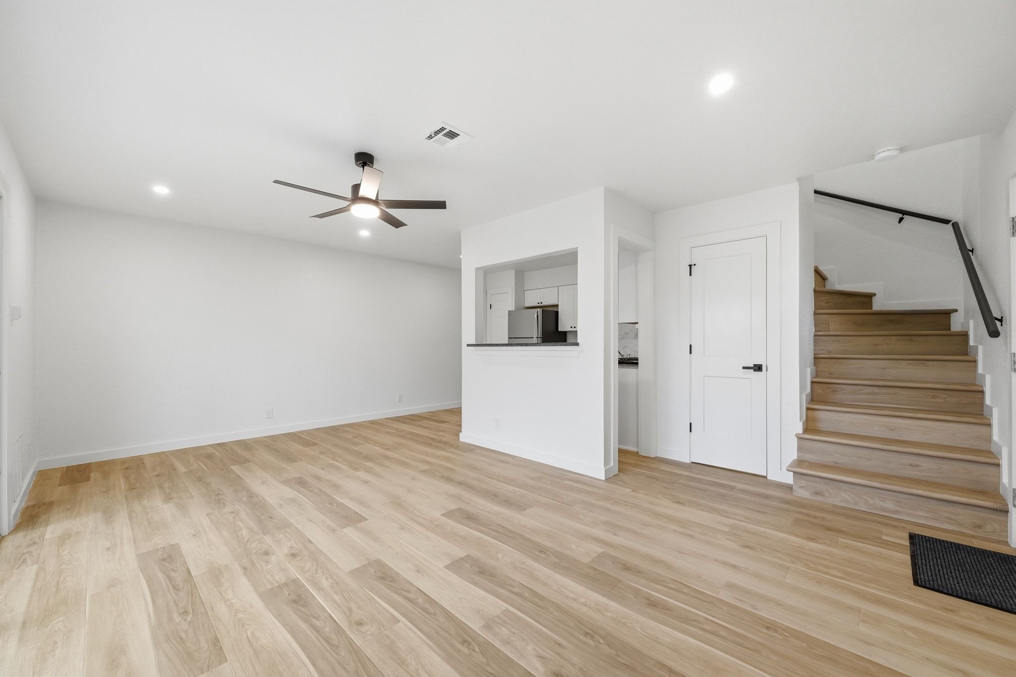 4908 West Gate Boulevard, Unit 101 Austin, TX 78745 - Photo 7 of 13