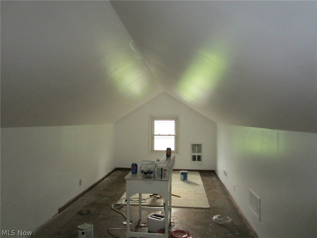 49425 Cemetery Road Cadiz, OH 43907 - Photo 12 of 18 Gallery Image 12