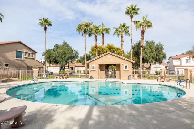 $340,000 | 11811 North 51st Drive, Glendale, AZ 85304