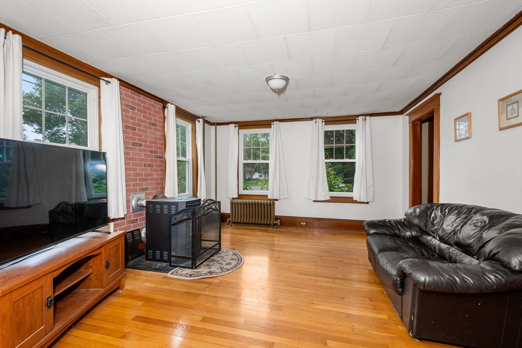 55 Depot Road Hatfield, MA 01038 - Photo 16 of 40 Gallery Image 16