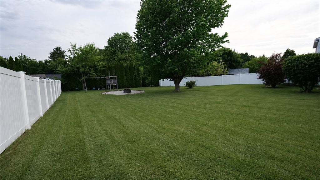 7 Rolling Ridge Road Rutland, MA 01543 - Photo 23 of 23