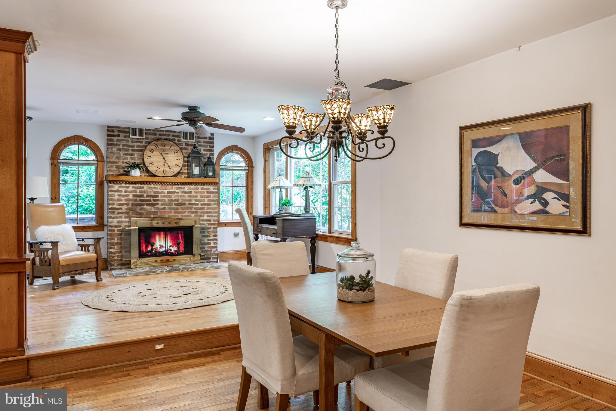 2319 Hickory Road Annapolis, MD 21401 - Photo 23 of 68 Enjoy family dinners