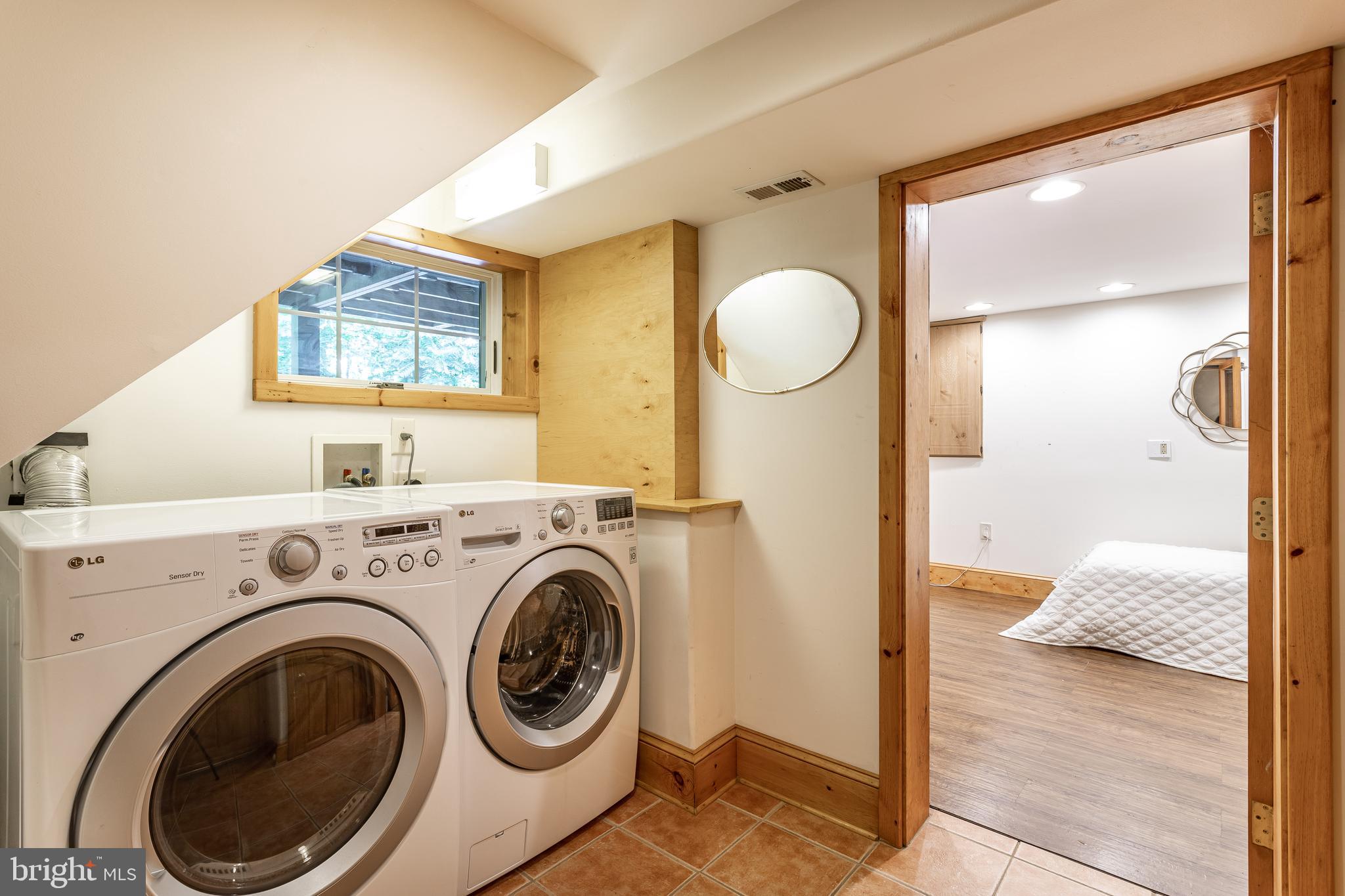 2319 Hickory Road Annapolis, MD 21401 - Photo 40 of 68 Lower level private quarters has own w/d