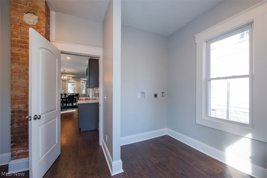 2501 Scranton Road Cleveland, OH 44113 - Photo 27 of 30 Gallery Image 27