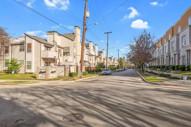 $3,000 | 3901 Travis Street, Unit 126, Dallas, TX 75204