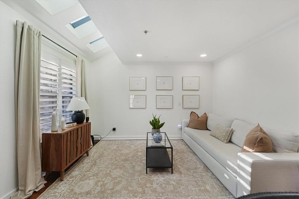 3901 Travis Street, Unit 126 Dallas, TX 75204 - Photo 3 of 29