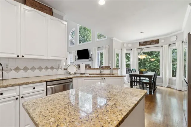 $559,900 | 2713 Misty Rock Cove, Dacula, GA 30019