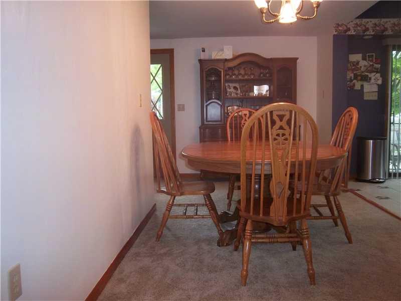 109 Clarette Road Pittsburgh, PA 15237 - Photo 8 of 13 Dining Room.