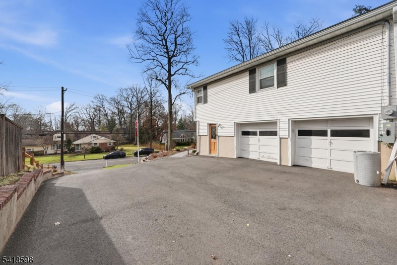 1474 Deer Path Mountainside, NJ 07092 - Photo 35 of 36