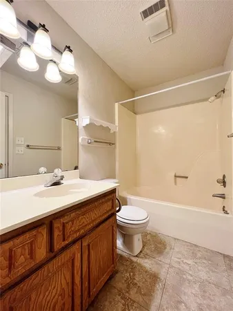 $1,295 | 1110 South Rusk Street, Unit B, Weatherford, TX 76086