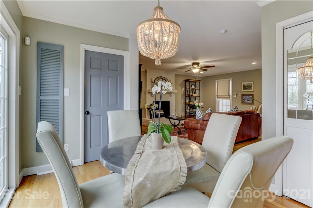 6633 Sharon Road Charlotte, NC 28210 - Photo 13 of 48 Gallery Image 13