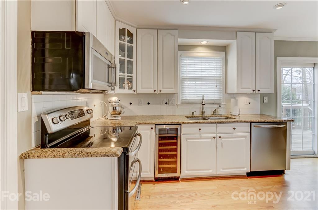 6633 Sharon Road Charlotte, NC 28210 - Photo 19 of 48 Gallery Image 19