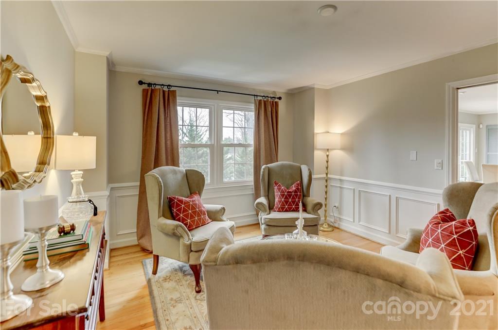 6633 Sharon Road Charlotte, NC 28210 - Photo 22 of 48 Gallery Image 22