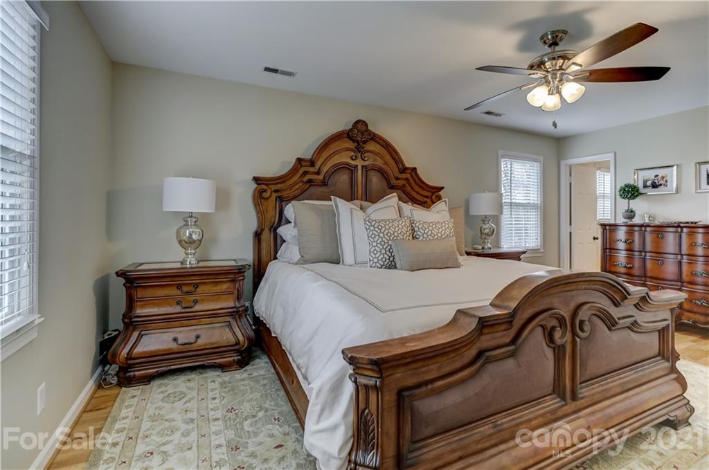 6633 Sharon Road Charlotte, NC 28210 - Photo 30 of 48 Gallery Image 30
