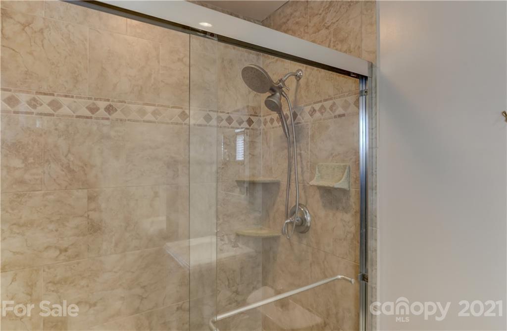 6633 Sharon Road Charlotte, NC 28210 - Photo 32 of 48 Gallery Image 32