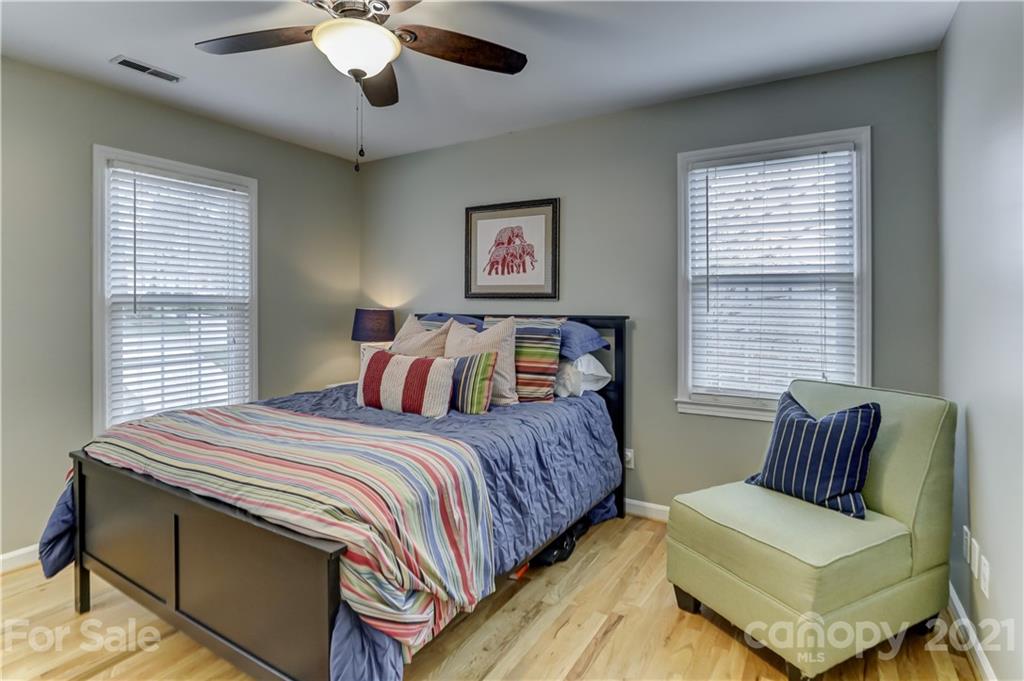 6633 Sharon Road Charlotte, NC 28210 - Photo 33 of 48 Gallery Image 33