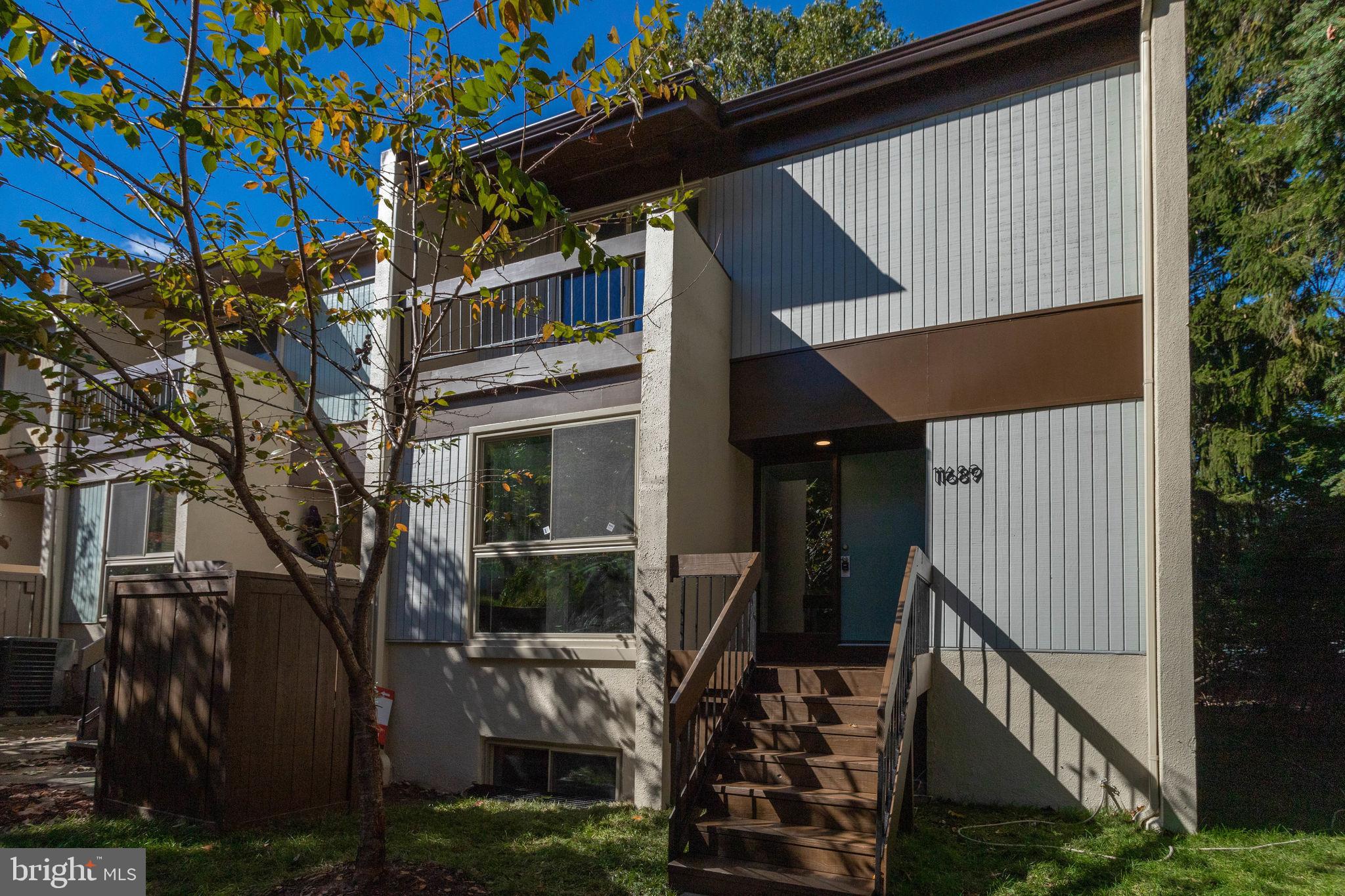 11689 Newbridge Court Reston, VA 20191 - Photo 1 of 42 Gallery Image 1