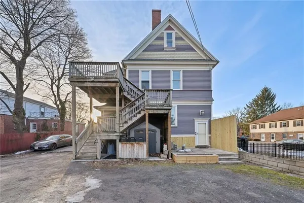 $1,600 | 1108 Lake Avenue, Rochester, NY 14613