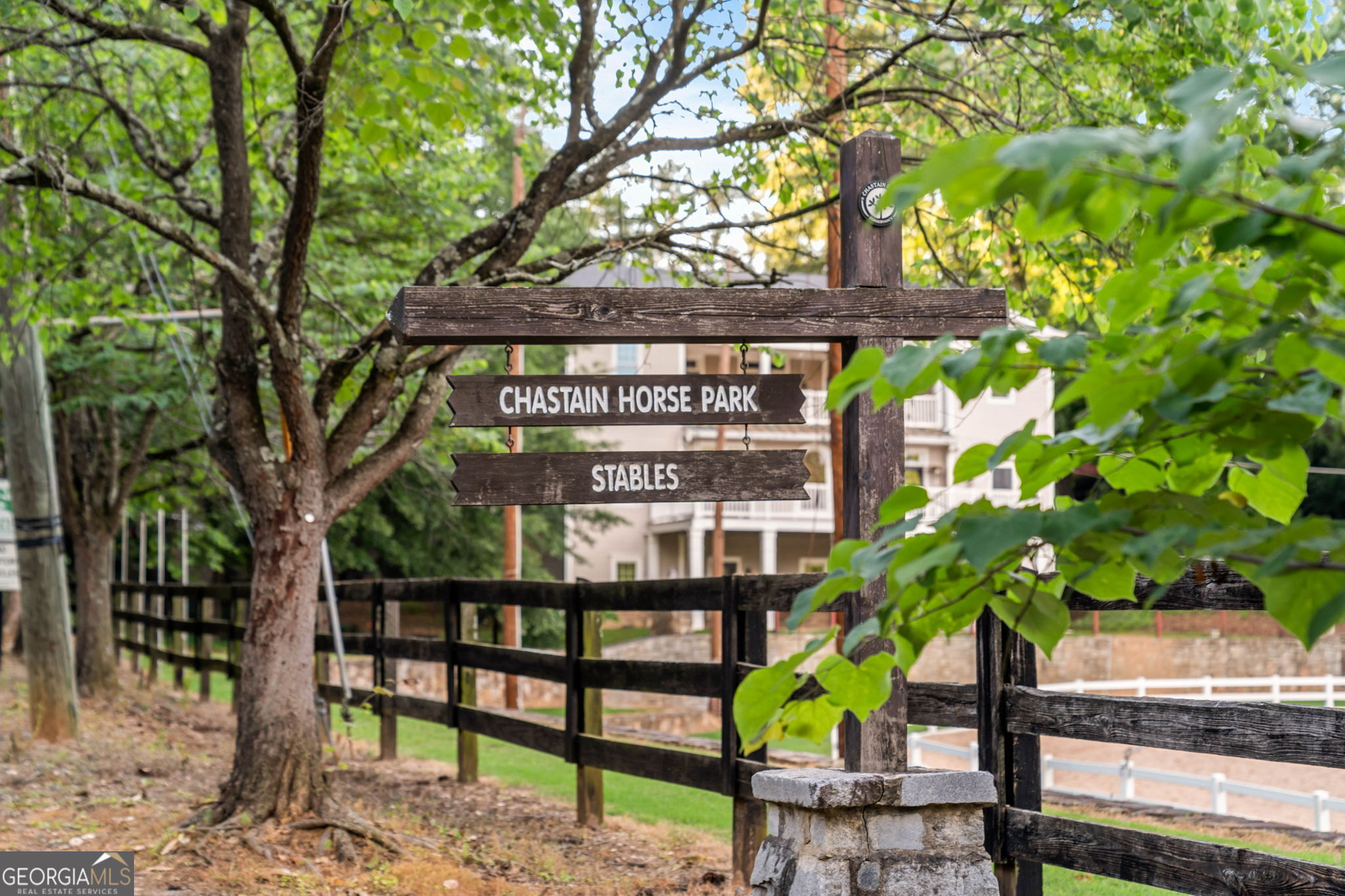 35 Putnam Circle Northeast Atlanta, GA 30342 - Photo 17 of 22 a view of sign board