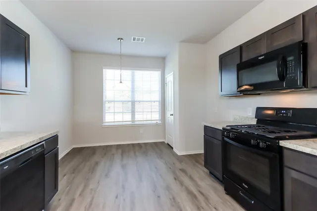 $2,210 | 21310 Shadbush Avenue, Porter, TX 77365