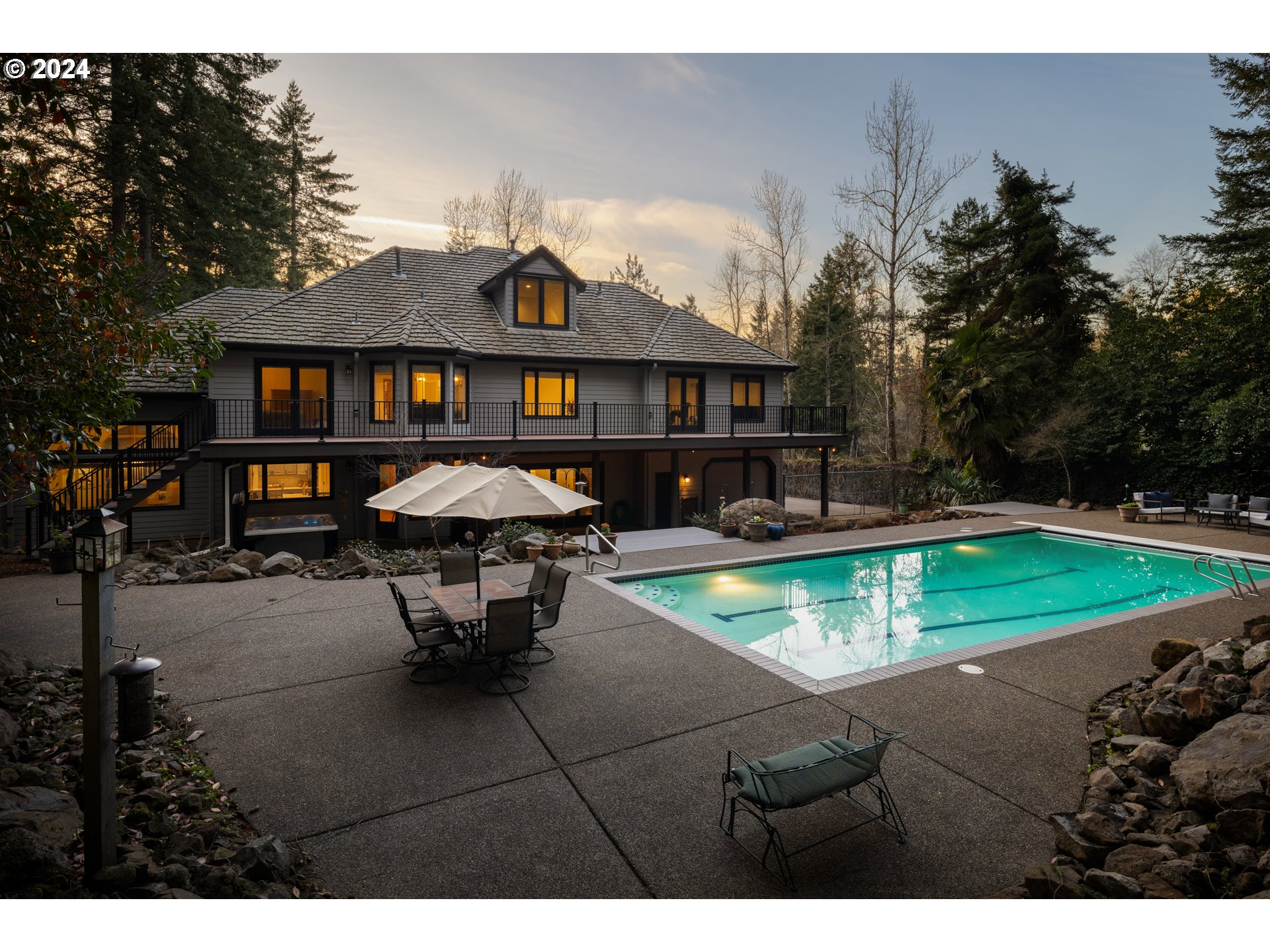 473 Southwest Hebb Park Road West Linn, OR 97068 - Photo 16 of 48 Gallery Image 16
