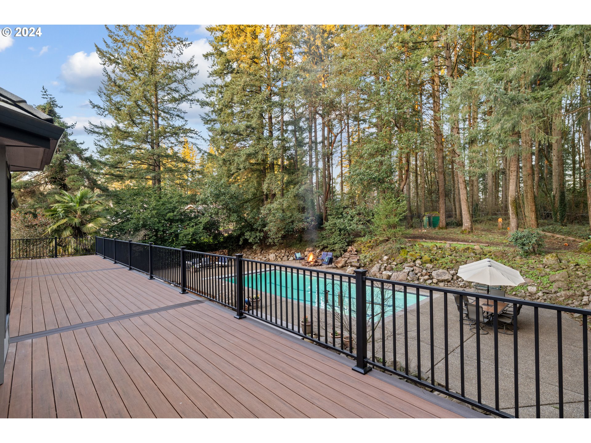 473 Southwest Hebb Park Road West Linn, OR 97068 - Photo 19 of 48 Gallery Image 19