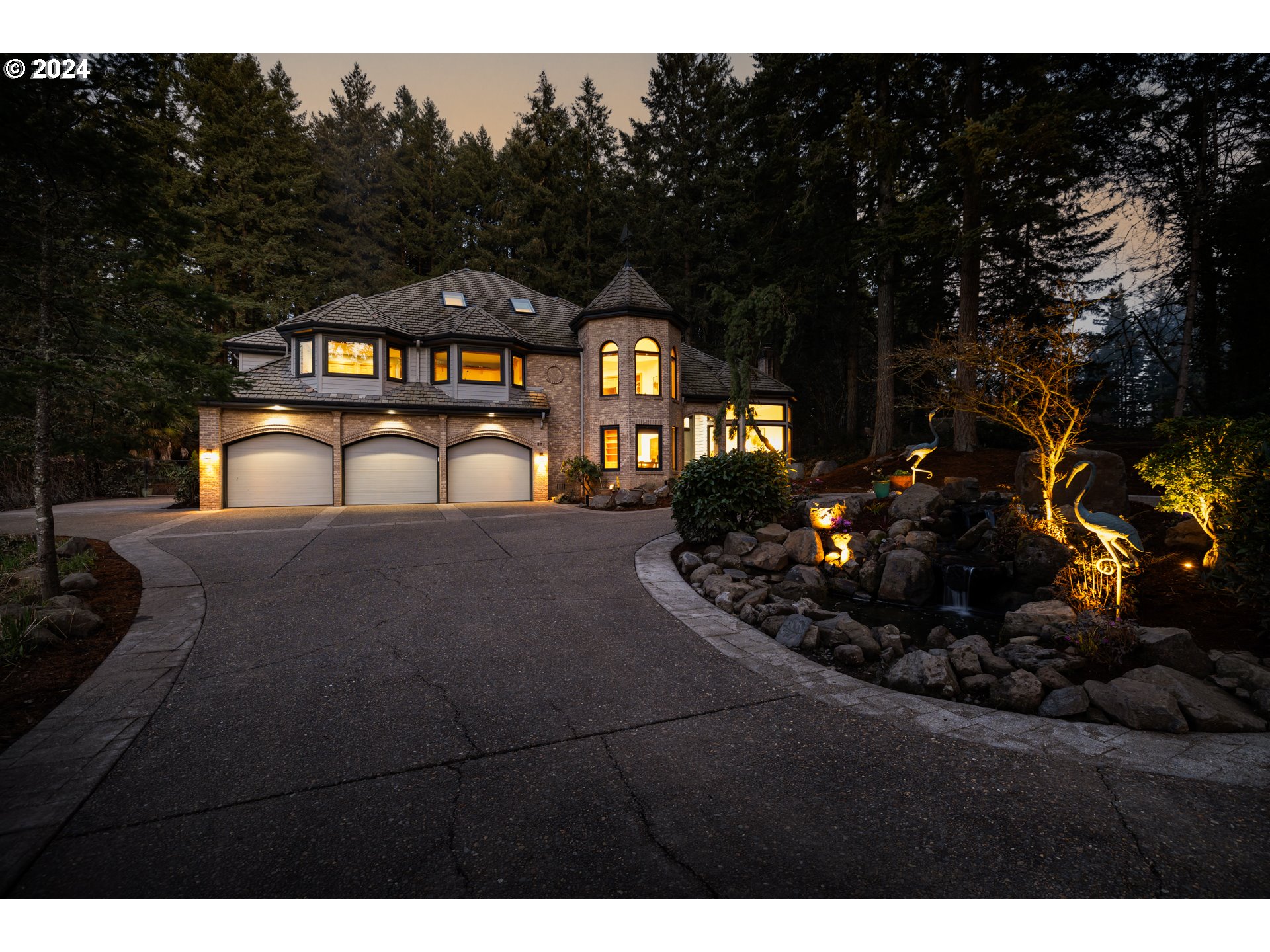 473 Southwest Hebb Park Road West Linn, OR 97068 - Photo 3 of 48 Gallery Image 3