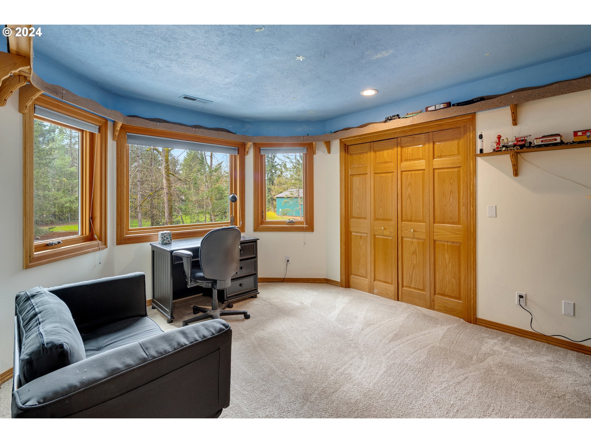 473 Southwest Hebb Park Road West Linn, OR 97068 - Photo 33 of 48 Gallery Image 33